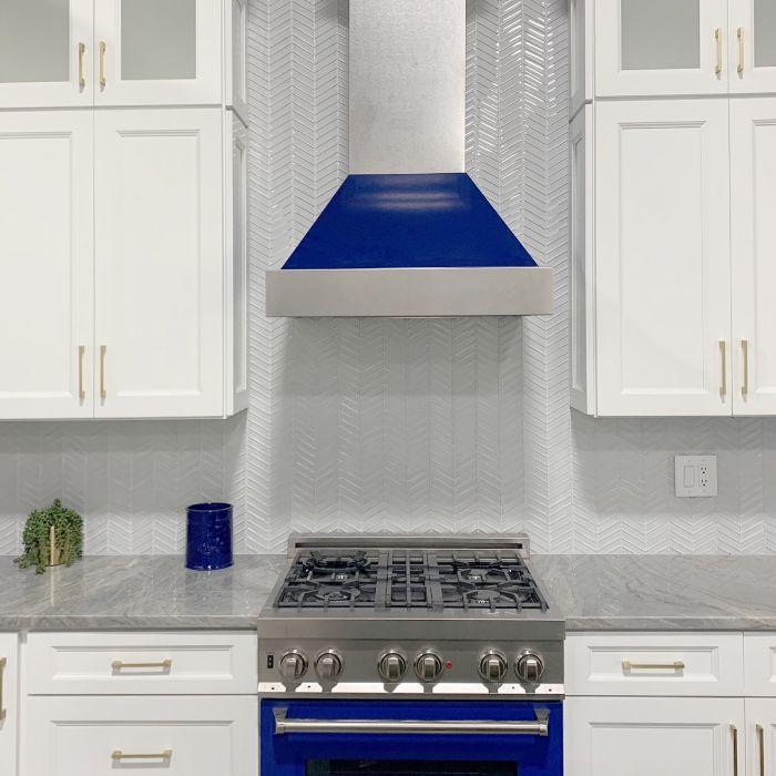 ZLINE 48 in. Wall Mount Range Hood Ducted 700 CFM Satin Stainless Steel with Blue Gloss Shell (8654BG-48)
