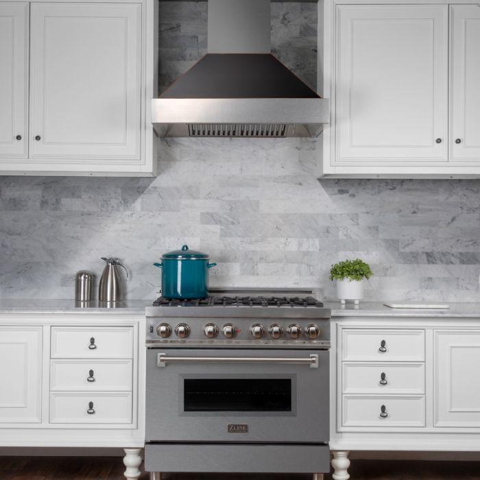 ZLINE 36 in Wall Mount Range Hood Ducted Satin Stainless Steel Oil-Rubbed Bronze Shell 700 CFM (8654ORB-36)