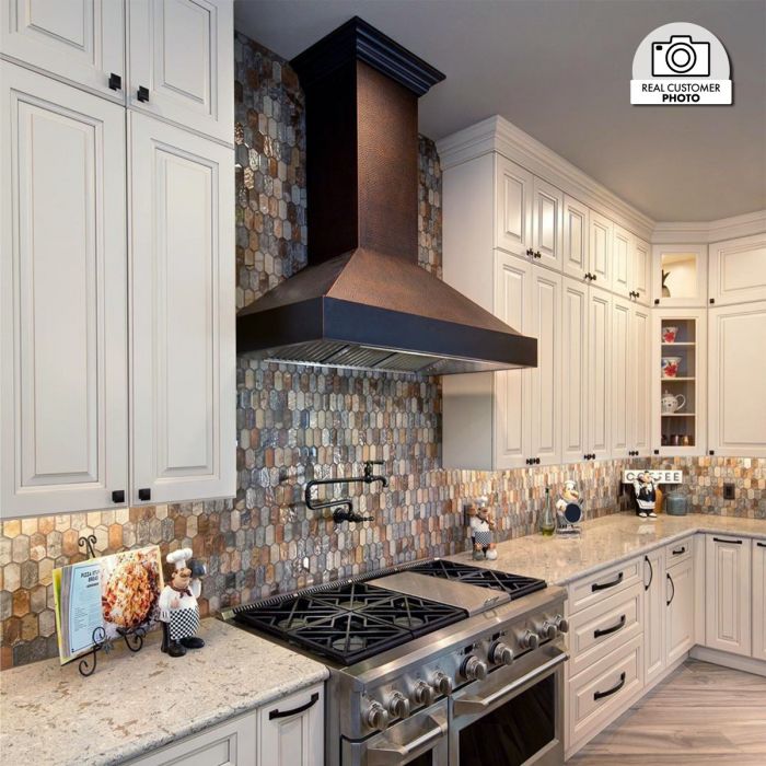 ZLINE 36 in. Wall Mount Range Hood Hand-Hammered Copper Finish 4-Speed Fan LED Lighting (655-HBXXX-36)