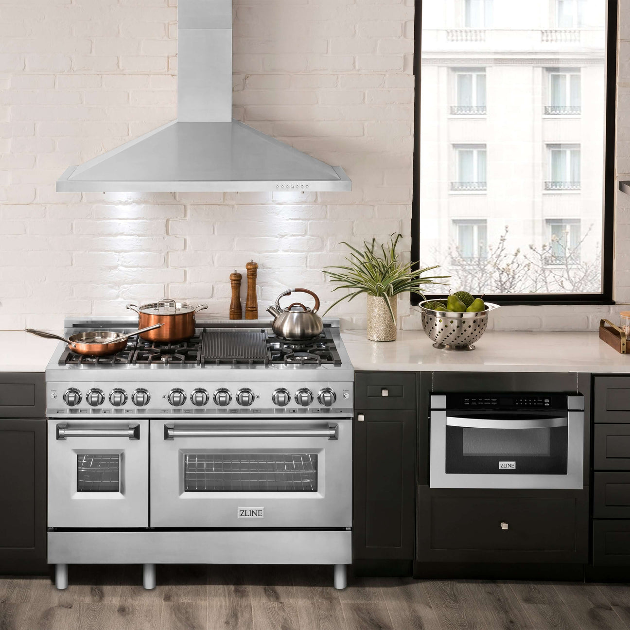ZLINE 24 in. Wall Mount Range Hood Convertible Stainless Steel Ducted/Ductless Charcoal Filters Included (KB-CF-24)