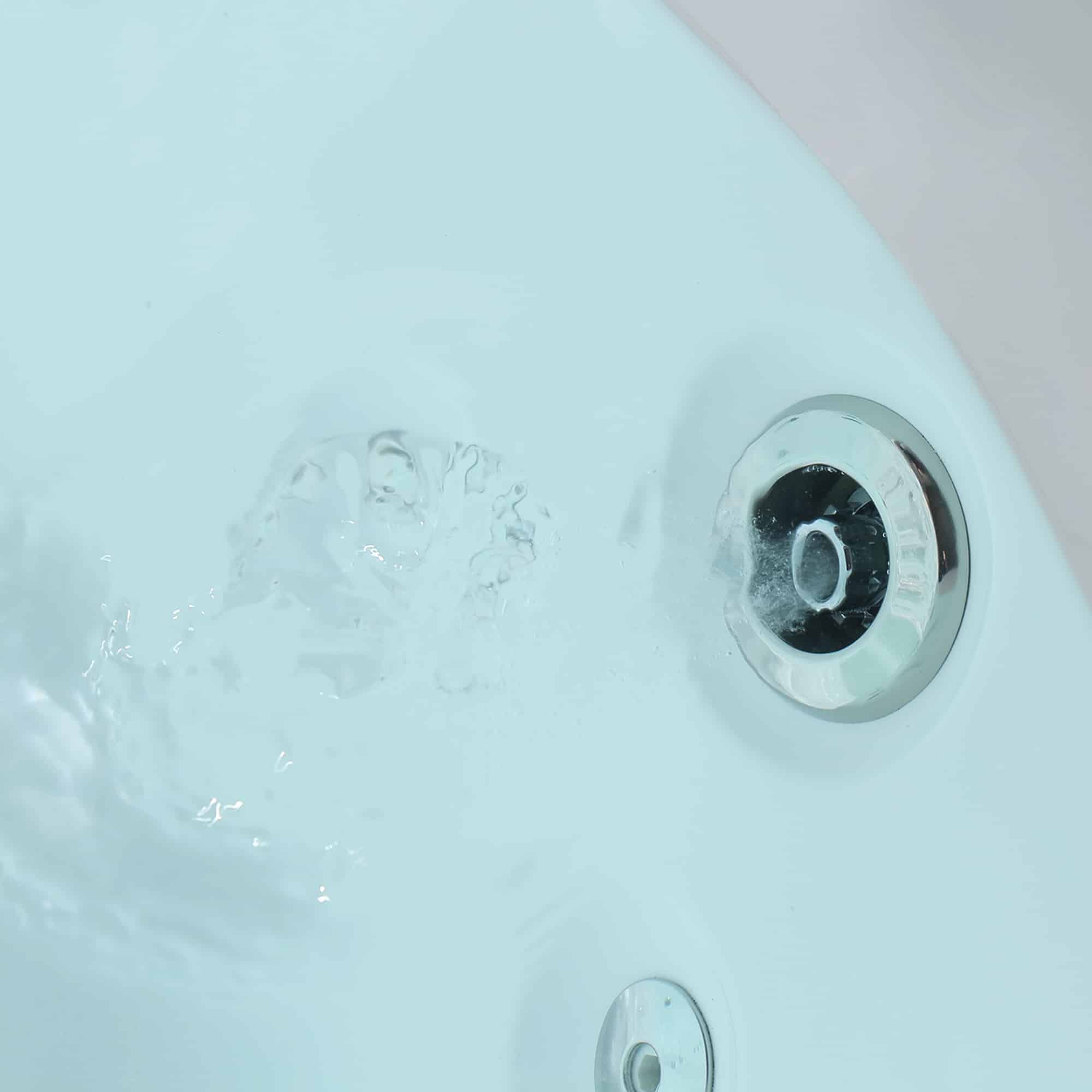 Empava 71-Inch Acrylic Alcove Whirlpool Bathtub (EMPV-71JT667B)
