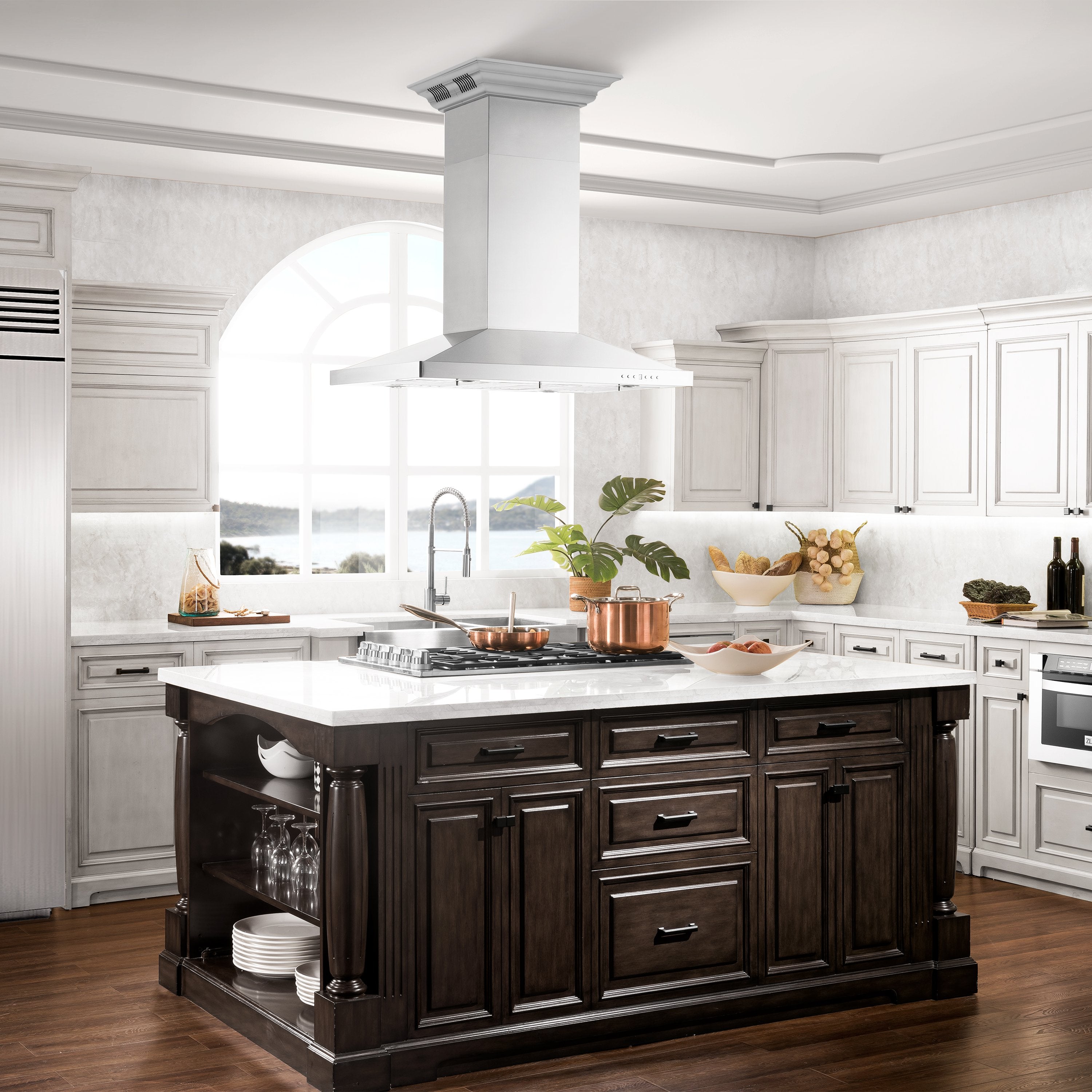 ZLINE 30 in. Island Mount Range Hood 400 CFM Stainless Steel CrownSound Bluetooth Built-in Speakers (GL2iCRN-BT-30)