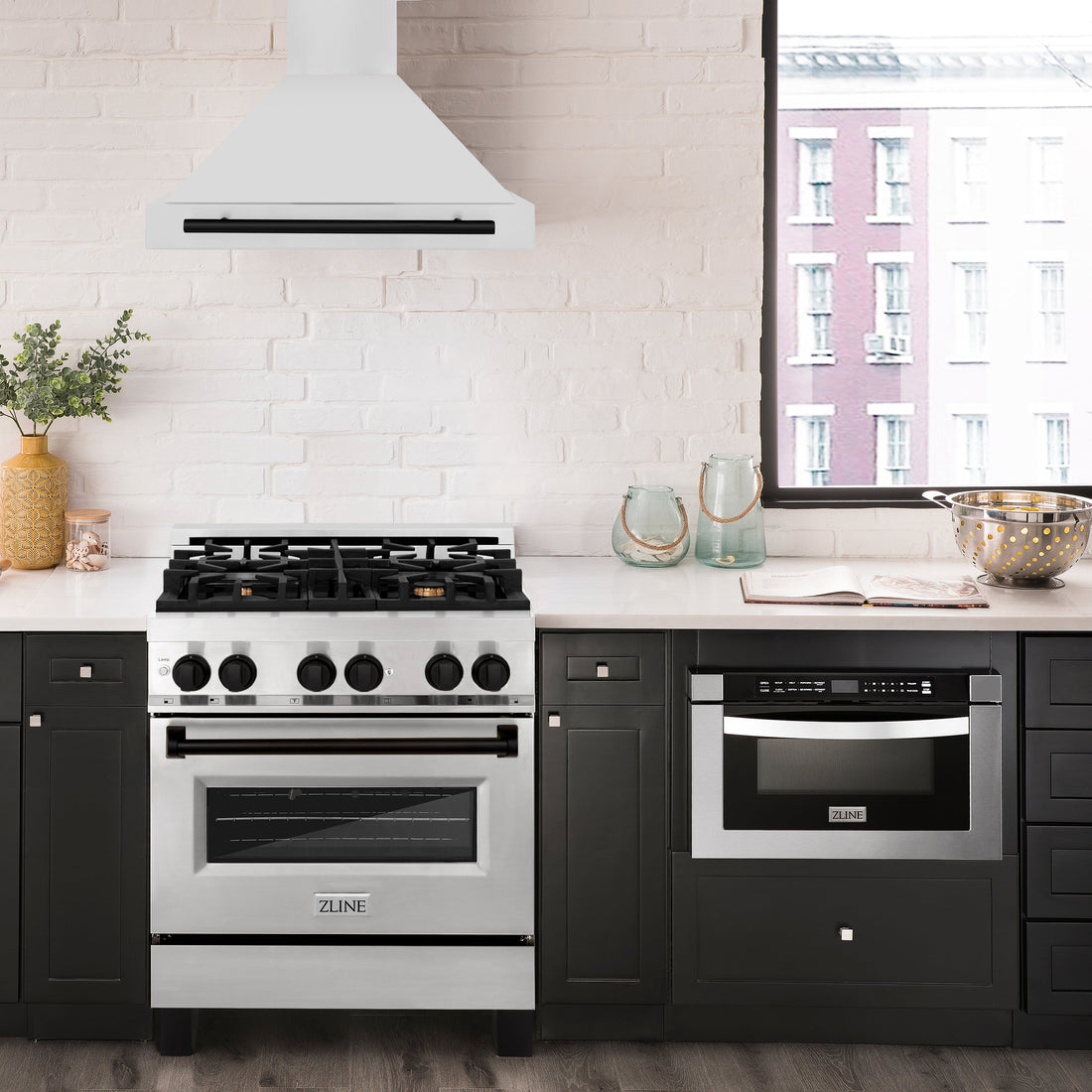 ZLINE 30 in Wall Mount Range Hood Stainless Steel Autograph Edition Matte Black Handle KB4STZ-30-MB