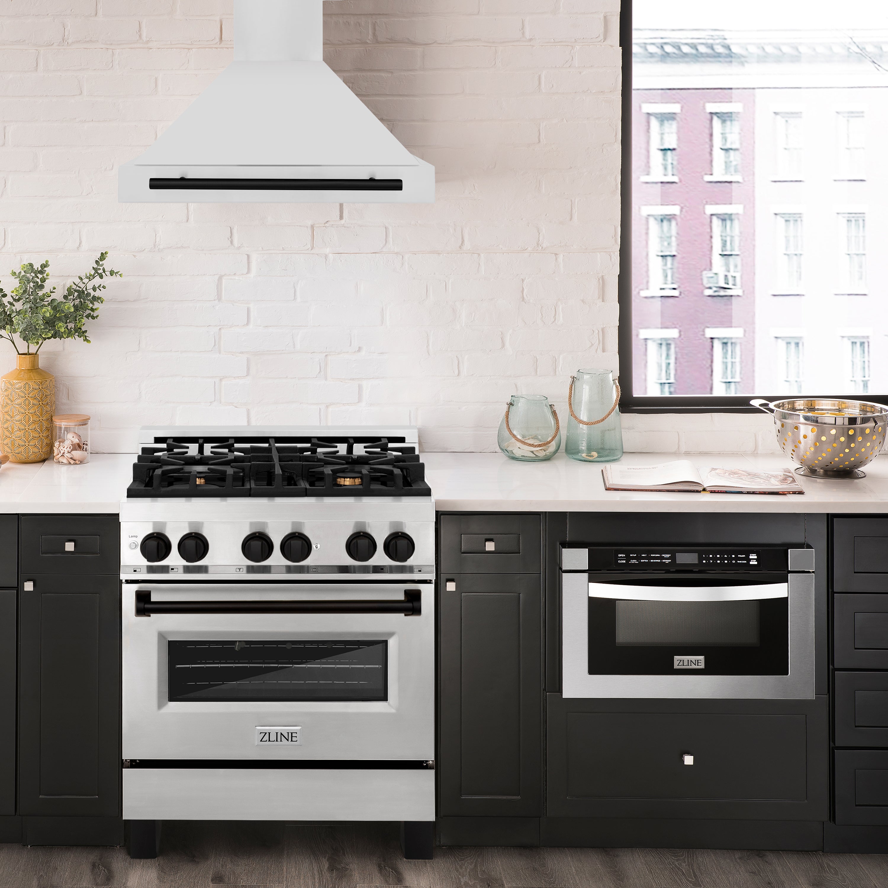 ZLINE 30 in Wall Mount Range Hood Stainless Steel Autograph Edition Matte Black Handle KB4STZ-30-MB