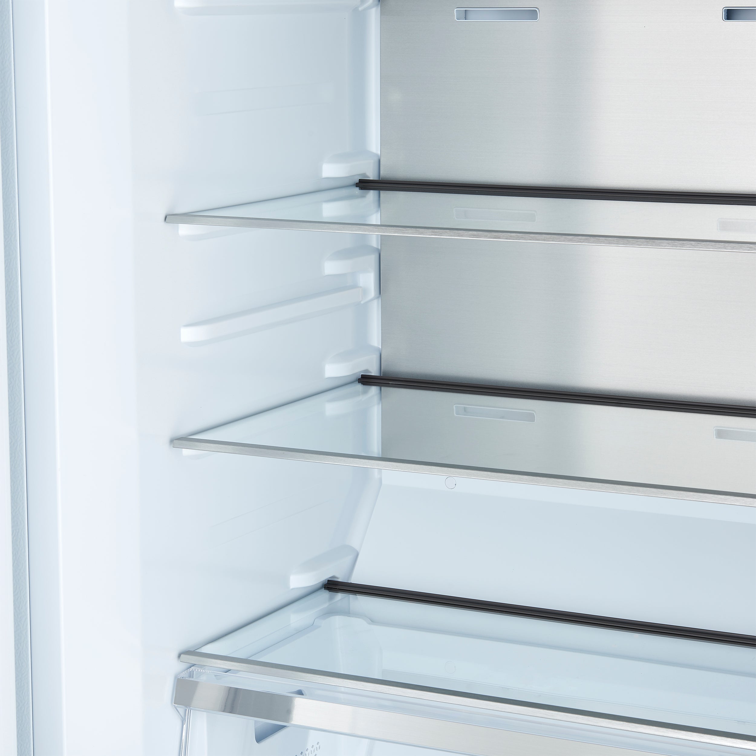 FORNO Maderno 32 in. 13.6 cu ft Built-In Convertible Refrigerator/Freezer, Left Swing, White, Antique Brass Handles (FFFFD1722-32LMG-WHT)