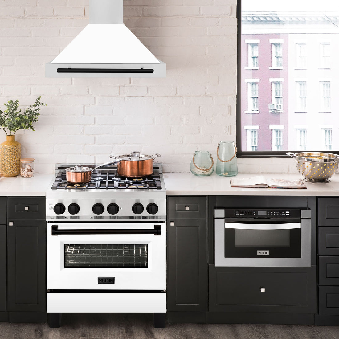 ZLINE 30 in Wall Mount Range Hood Stainless Steel Autograph Edition White Matte Shell Matte Black Accents 400 CFM (KB4STZ-WM30-MB)