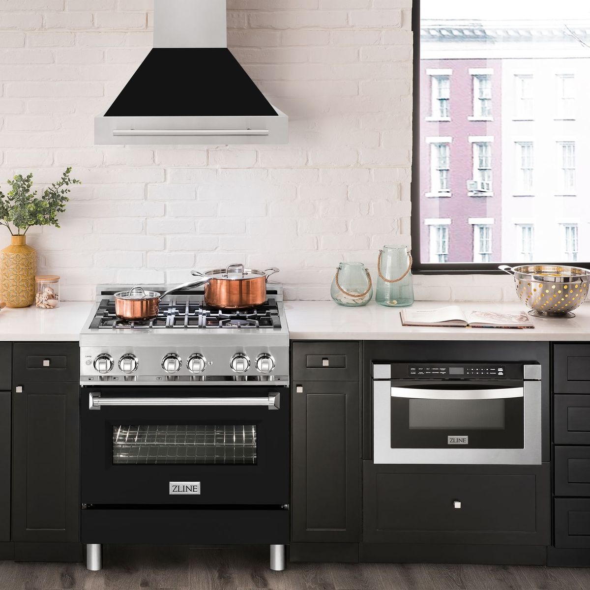 ZLINE 30 Inch Wall Mount Range Hood 400 CFM Stainless Steel Black Matte Shell Stainless Steel Handle (8654STX-BLM-30)