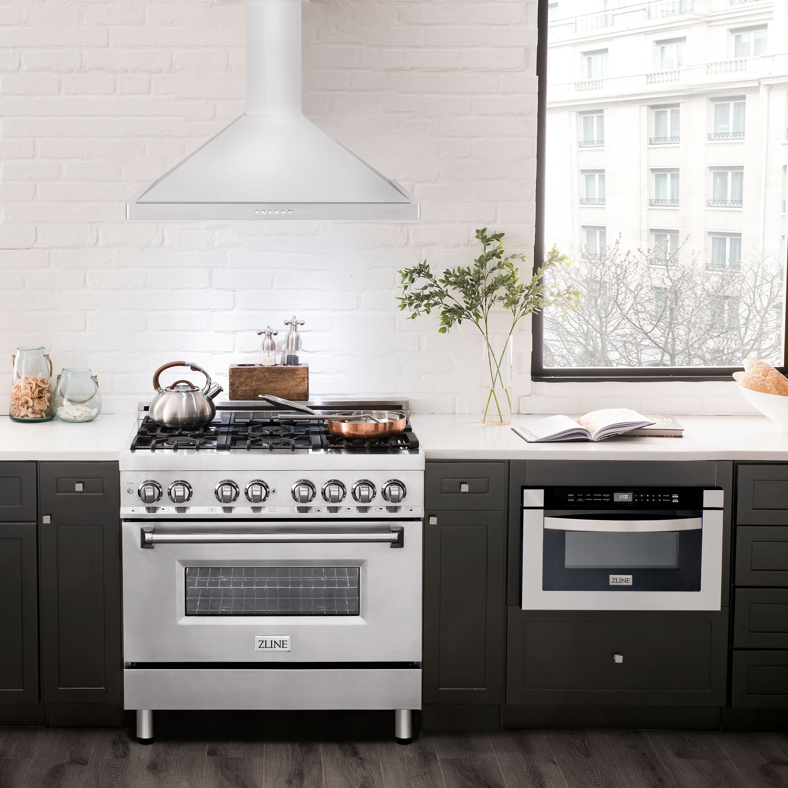 ZLINE 36 Inch Wall Mount Range Hood Ducted Stainless Steel Alpine Series 400 CFM (ALP10WL-36)