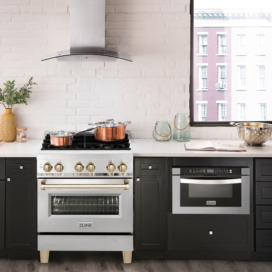 ZLINE Autograph Edition 30 in. Dual Fuel Range, 4.0 cu. ft. Electric Convection Oven, Stainless Steel with Gold Accents (RAZ-30-G)