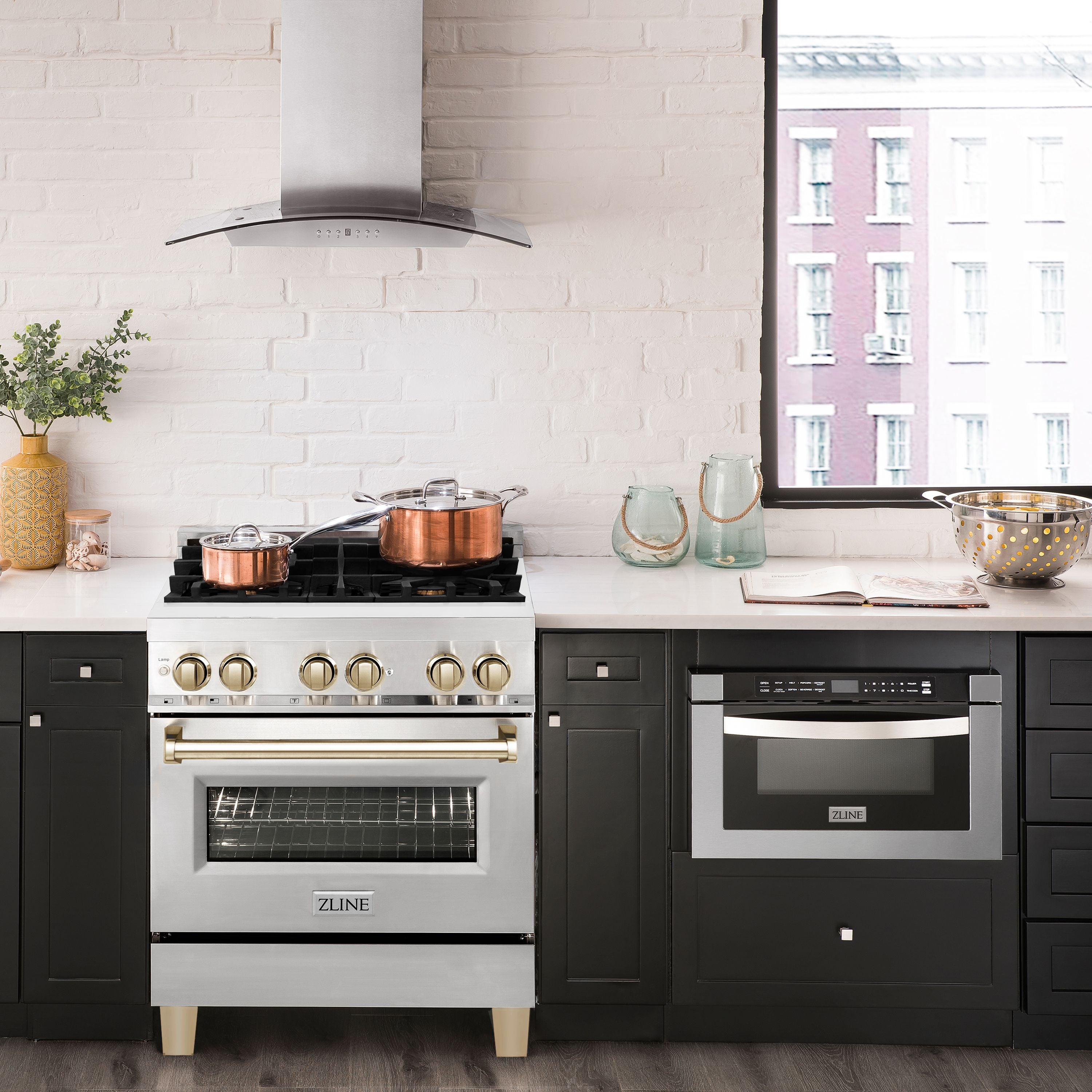 ZLINE Autograph Edition 30 in. Dual Fuel Range, 4.0 cu. ft. Electric Convection Oven, Stainless Steel with Gold Accents (RAZ-30-G)