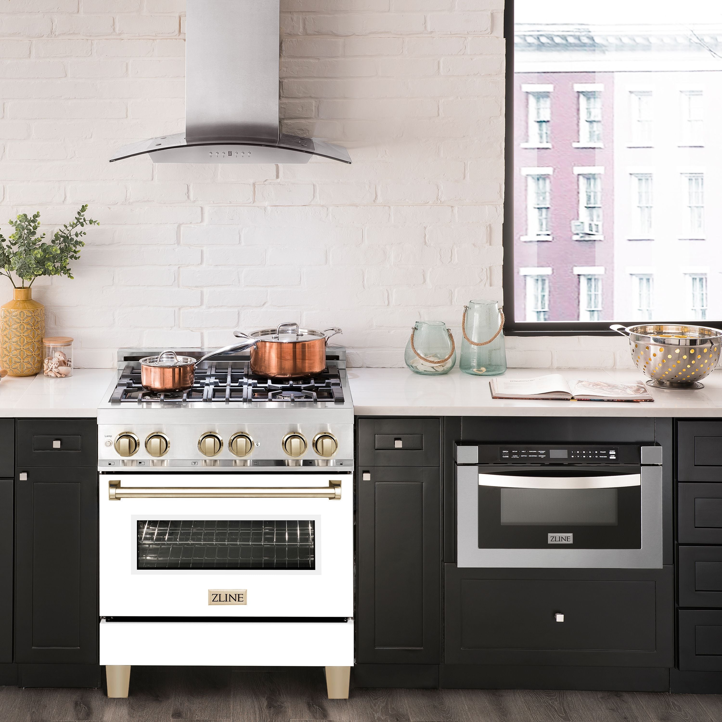 ZLINE Kitchen and Bath Autograph Edition 30 in. Dual Fuel Range, 4.0 cu. ft. Electric Convection Oven, 4 Gas Burners, White Matte Door with Gold Accents (Model RAZ-WM-30-G)