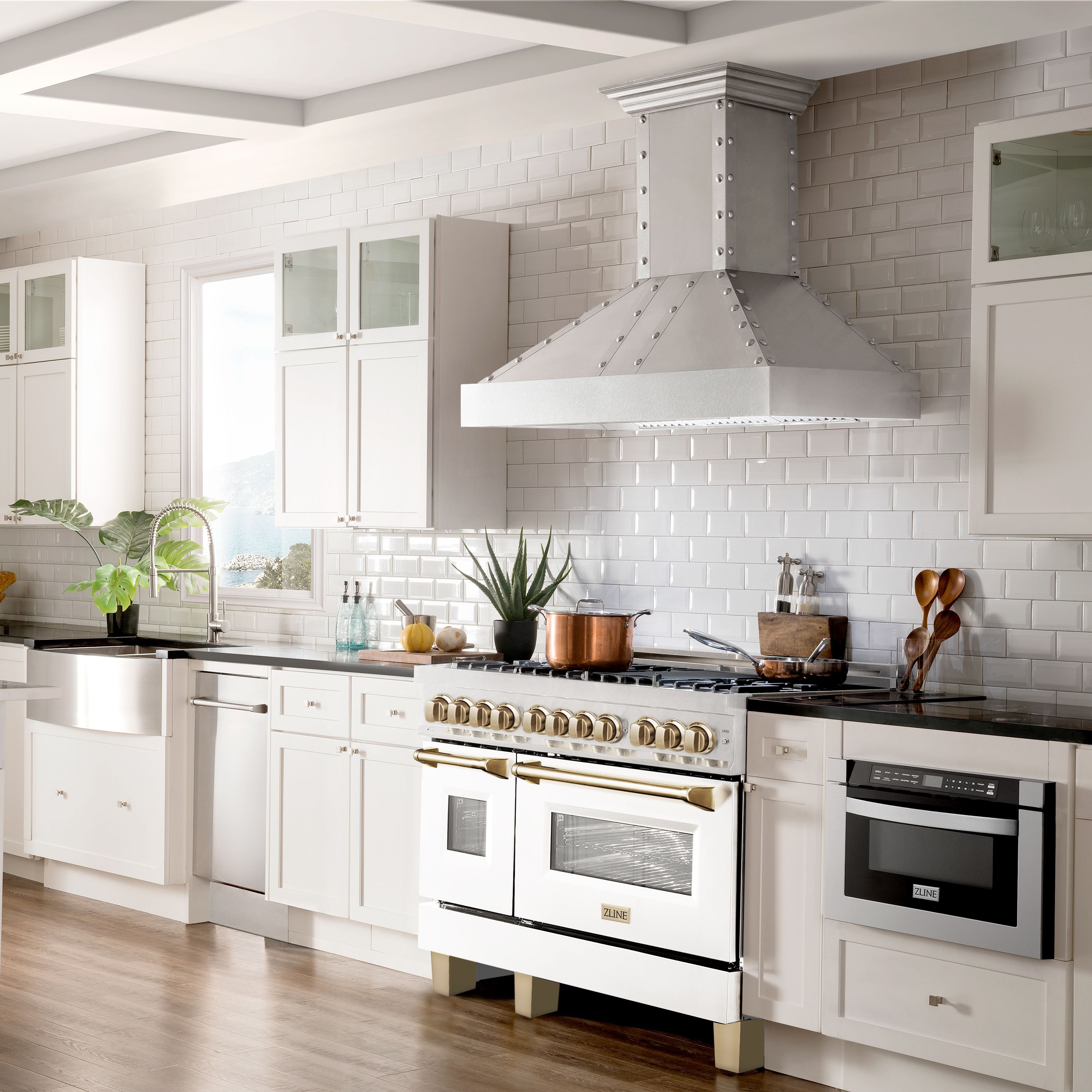 ZLINE Autograph 48 in. 6.0 cu. ft. Legacy Dual Fuel Range with 7 Gas Burners and Double Electric Ovens in Satin Stainless Steel with White Matte Doors and Polished Gold Accents (RASZ-WM-48-G)