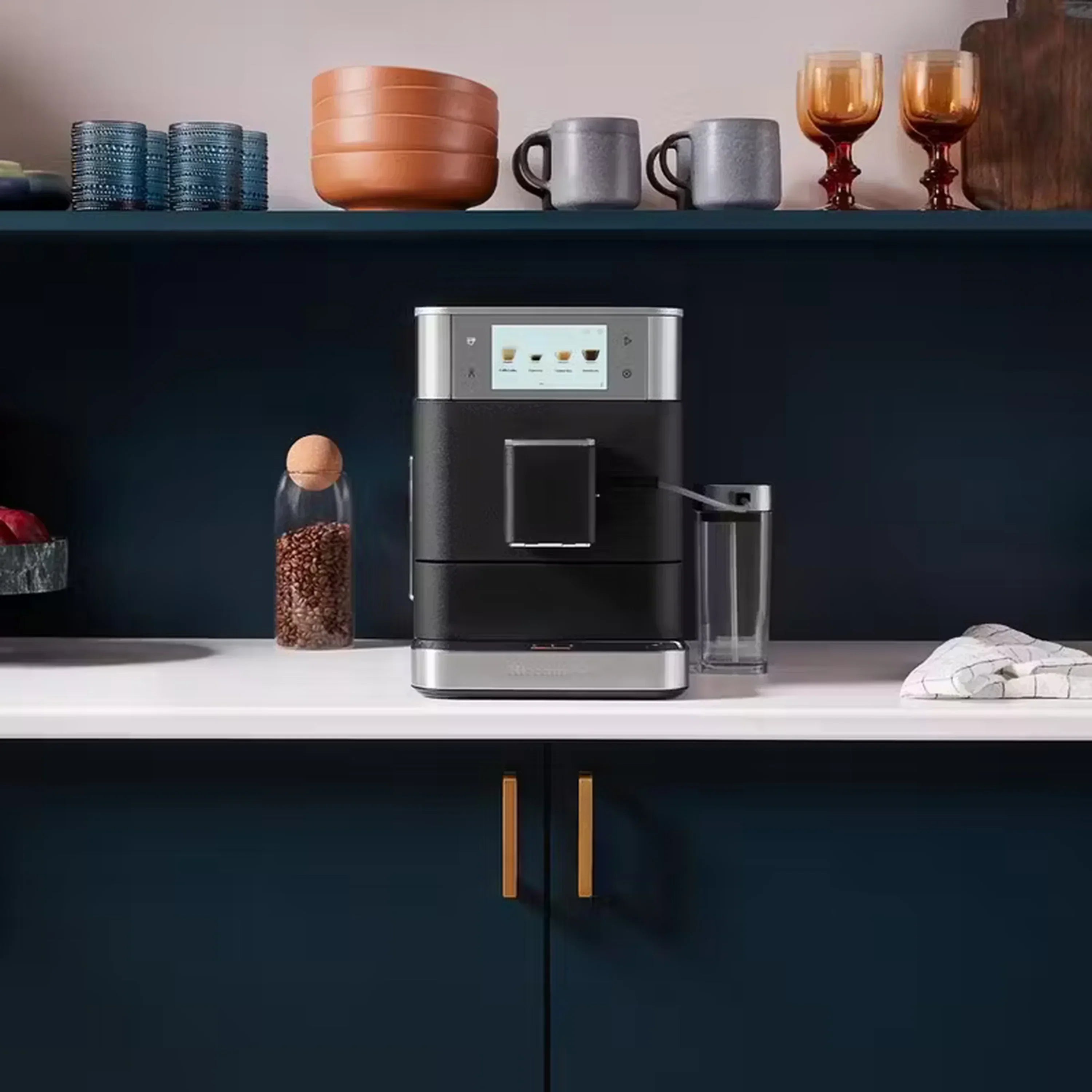 KitchenAid Fully Automatic Espresso Machine KF8 with Milk Container in Black (KES8558BK)