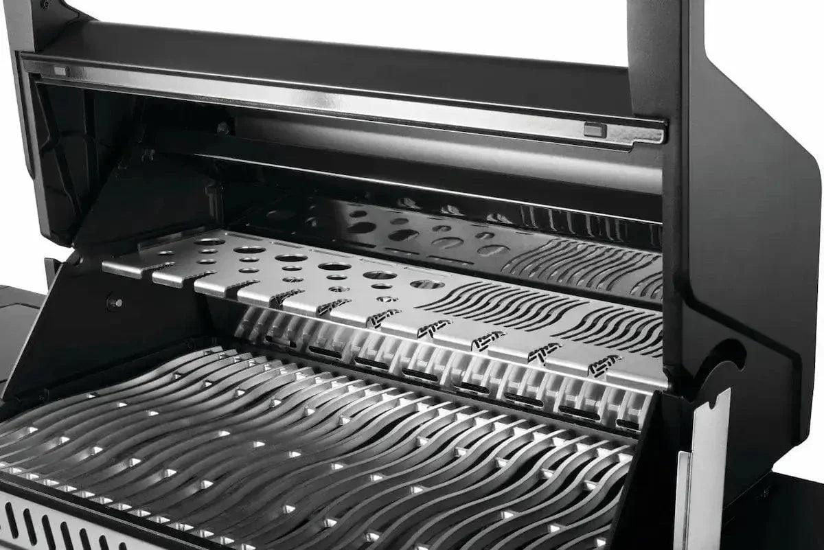 Napoleon Phantom Prestige 500 Connected Gas BBQ Grill