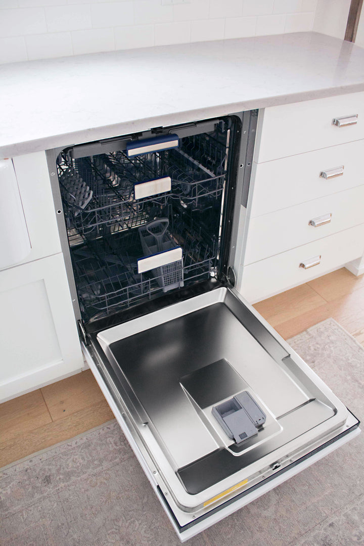 ZLINE 24-Inch Top Control Tall Tub Dishwasher, Custom Panel Ready, Matte Black Handle (DWVZ-24-MB)