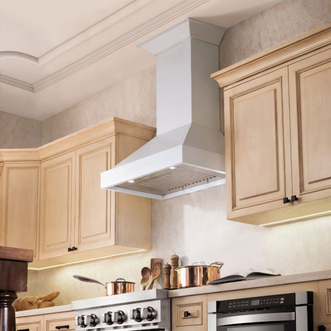 ZLINE 36 in. Wall Mount Range Hood 400 CFM Convertible Wooden Bright White Finish (KBWW-36)