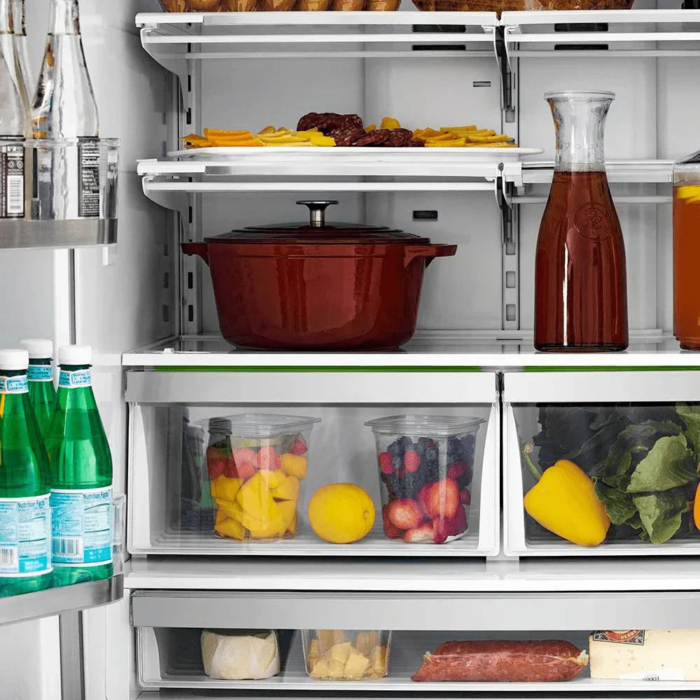 ZLINE 36 in French Door Refrigerator 22.5 cu. ft Capacity Ice Maker Fingerprint Resistant Stainless Steel Gold Accents (RFMZ-36-G)