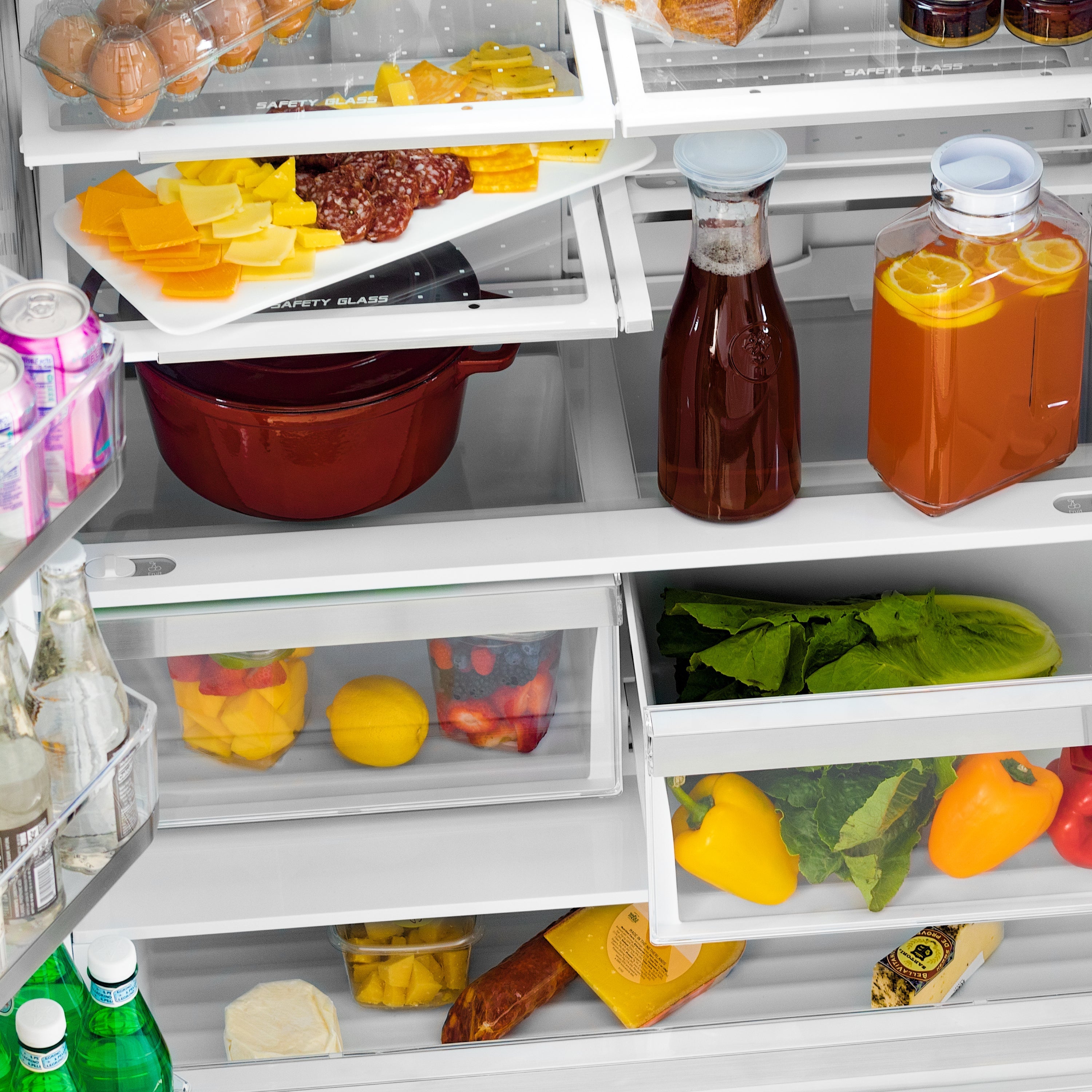 ZLINE 36 in. Counter-Depth French Door Refrigerator 22.5 Cu. Ft. Fingerprint-Resistant Stainless Steel with Ice Maker and Polished Gold Helix Handles (RFMZ-36-KG)