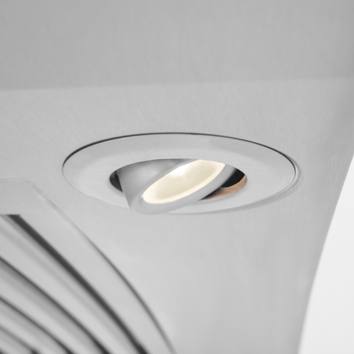 ZLINE 48 in. Wall Mount Range Hood Convertible Stainless Steel & Glass 4-Speed 400 CFM (KN4-48)