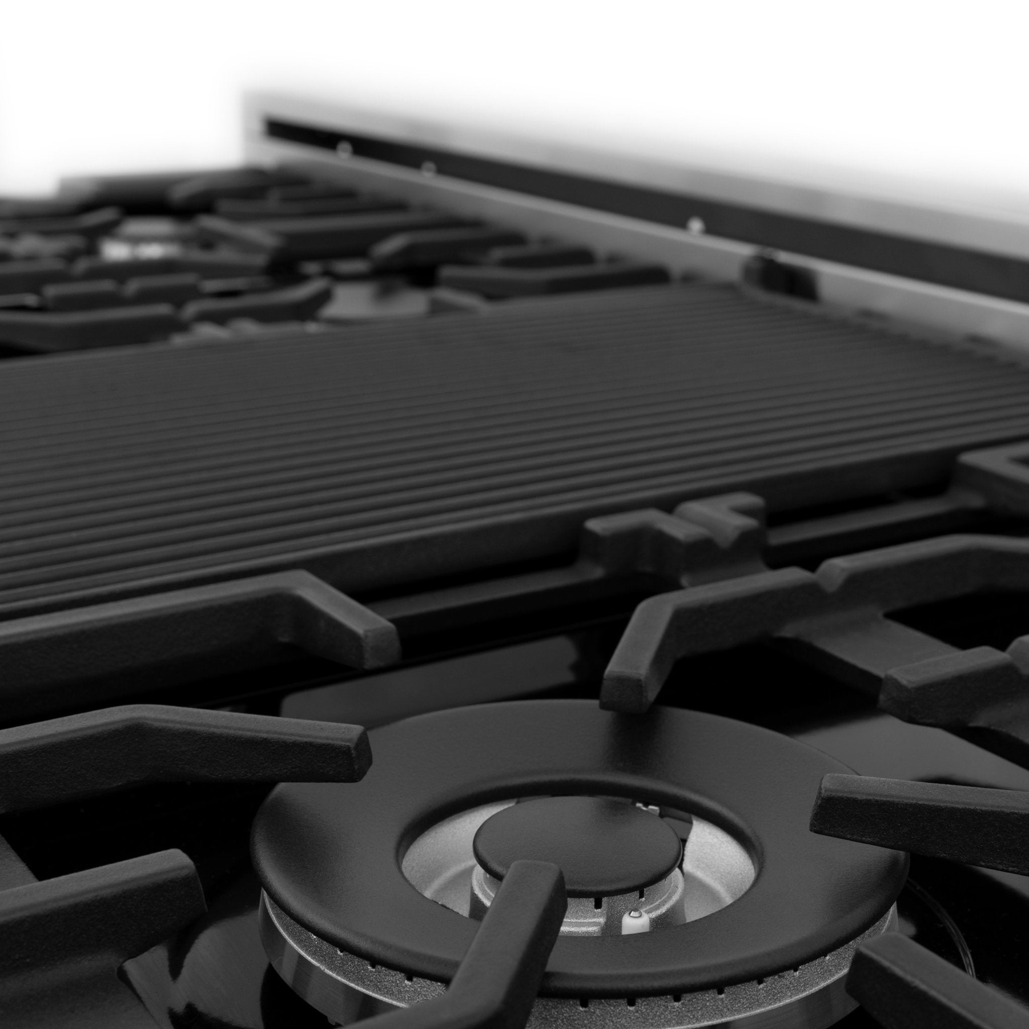 ZLINE 48 in. Legacy Dual Fuel Range, 7 Burner Gas Cooktop with Griddle, Double Electric Convection Ovens, Satin Stainless Steel with White Matte Doors, 6.0 cu. ft. (RAS-WM-GR-48)