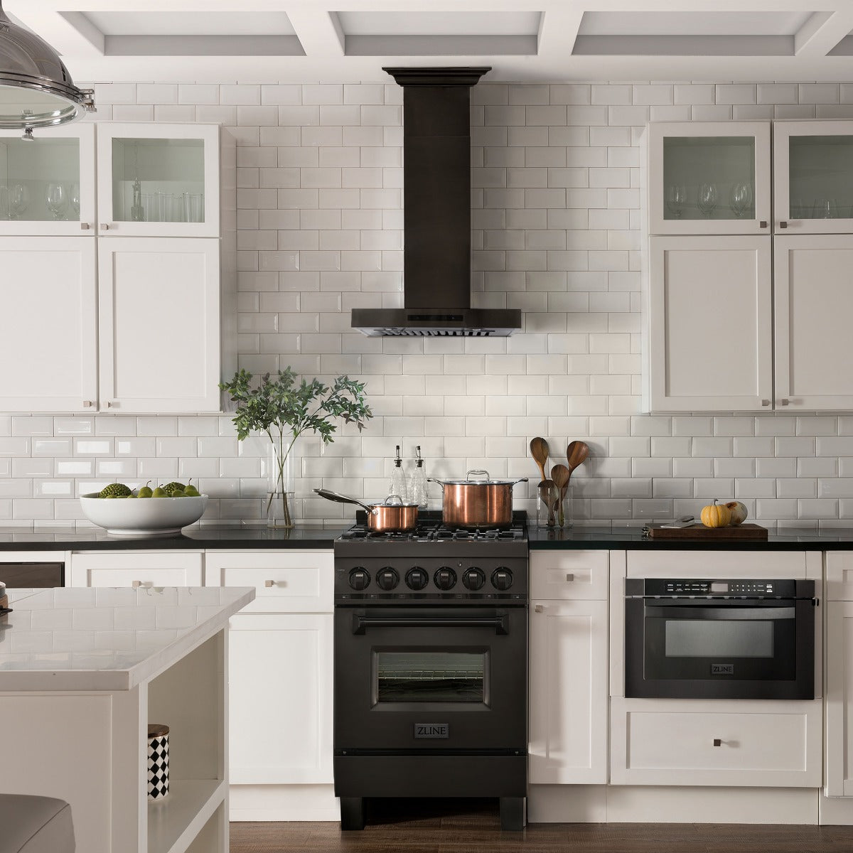ZLINE 24 in. Wall Mount Range Hood Convertible Vent Black Stainless Steel with Crown Molding (BSKENCRN-24)