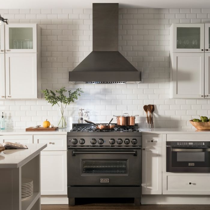 ZLINE 48 in Wall Mount Range Hood 700 CFM Black Stainless Steel LED Lighting Baffle Filters (BS655N-48)