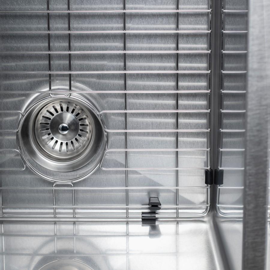 ZLINE 33" Garmisch Undermount Single Bowl Kitchen Sink with Bottom Grid and Accessories, SLS-33S